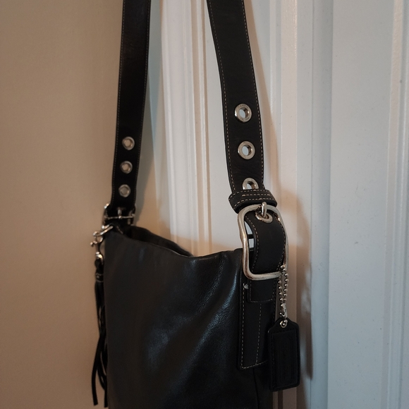 All leather coach crossbody - Picture 2 of 10